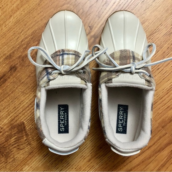 Women's Saltwater 1-Eye Ivory Plaid Duck Boot 5 - Picture 3 of 5